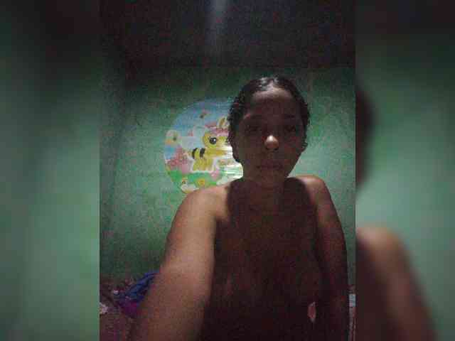 Modelo: QueenVixen