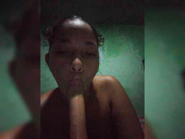 QueenVixen webcam