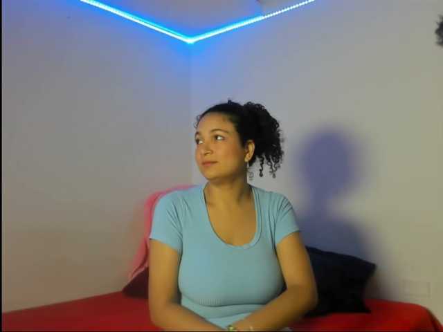 michdan live cam on BongaCams