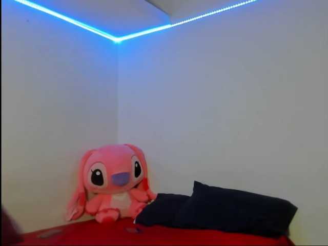 michdan live cam on BongaCams