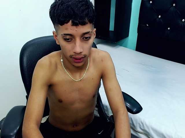 jlbrayan12 live cam preview