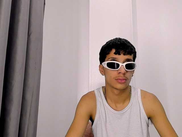 jlbrayan12 live webcam show
