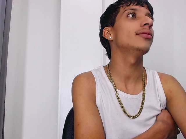 jlbrayan12 live webcam show