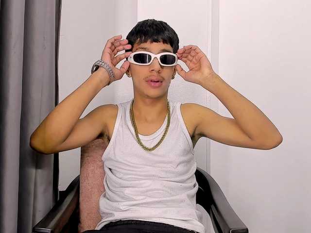 jlbrayan12 live webcam show