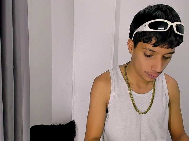 jlbrayan12 live webcam show