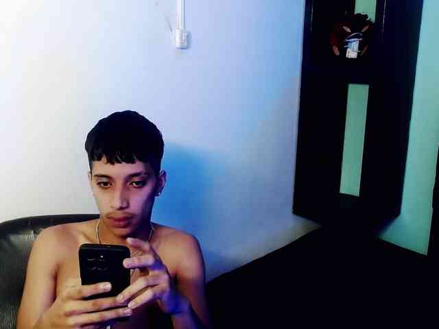 jlbrayan12 Sex Cam Show