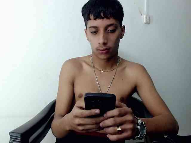 jlbrayan12 Sex Cam Show