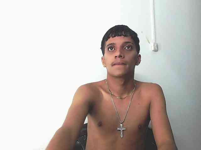 jlbrayan12 Sex Cam Show