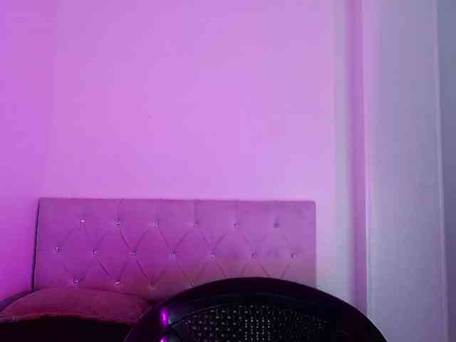 jlbrayan12 Live Webcam on BongaCams