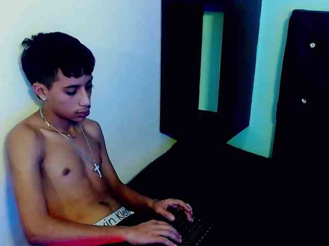 jlbrayan12 Sex Cam Show