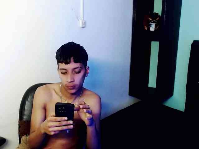 jlbrayan12 Sex Cam Show