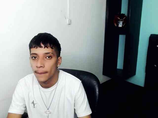 jlbrayan12 Sex Cam Show