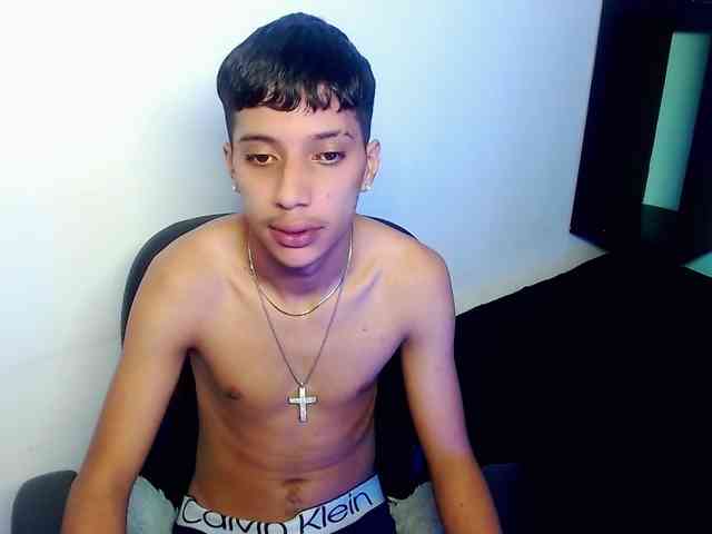 jlbrayan12 Sex Cam Show
