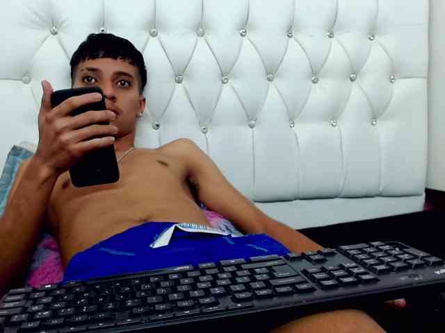 jlbrayan12 Sex Cam Show