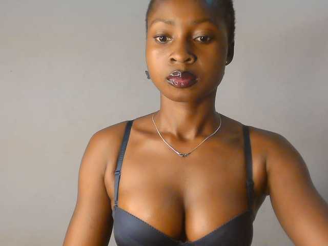 Nasty-Wet-pussyy live cam on BongaCams