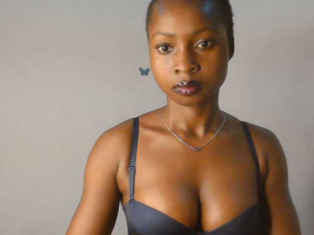 Nasty-Wet-pussyy live cam on BongaCams