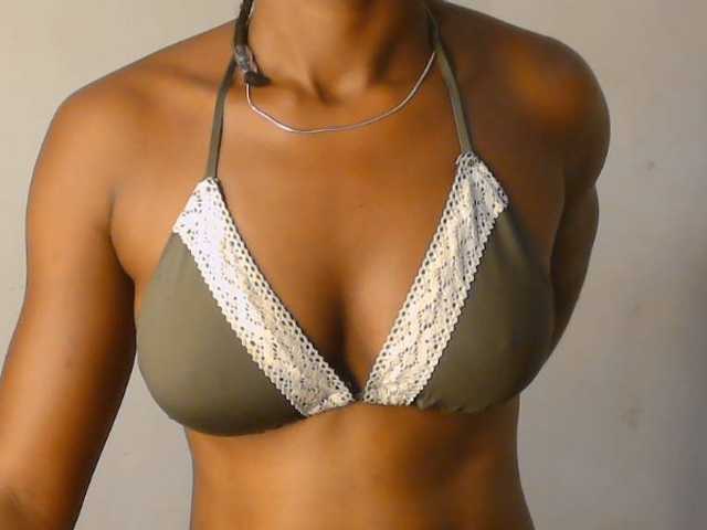 Nasty-Wet-pussyy live cam on BongaCams