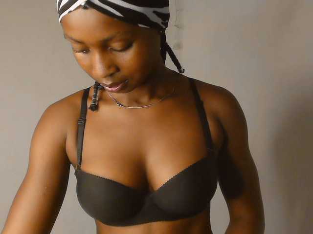 Nasty-Wet-pussyy live cam on BongaCams