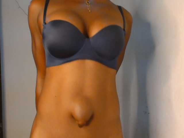 Nasty-Wet-pussyy live cam on BongaCams