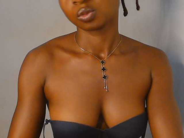 Nasty-Wet-pussyy live cam on BongaCams