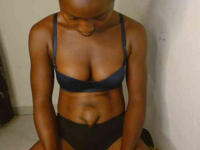 Nasty-Wet-pussyy Live Webcam on BongaCams