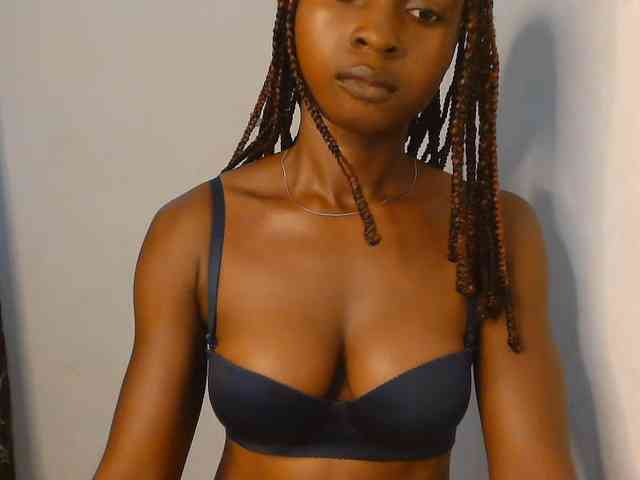 Model: Nasty-Wet-pussyy
