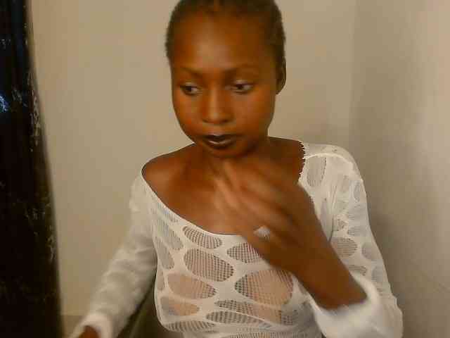 Model: Nasty-Wet-pussyy