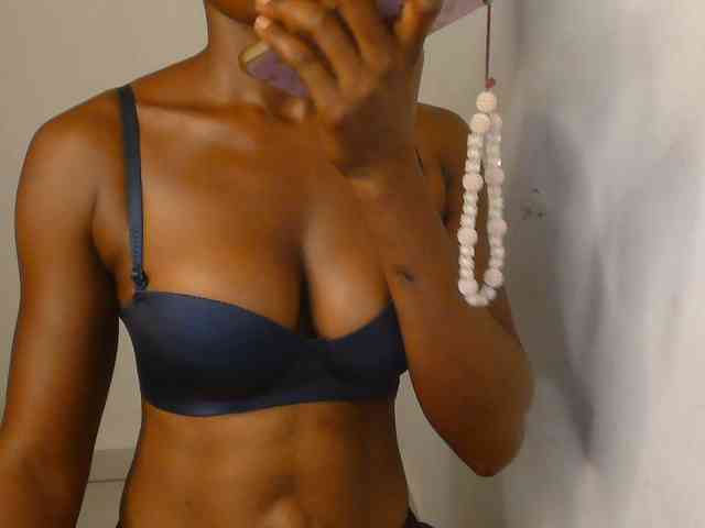 Nasty-Wet-pussyy webcam