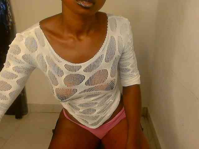 Modelo: Nasty-Wet-pussyy