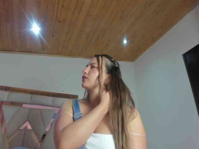 lia-velourt webcam