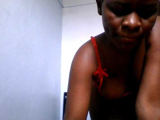 Sweetpussy22 live webcam show