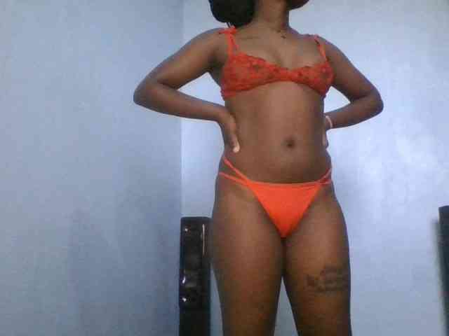 Sweetpussy22 webcam