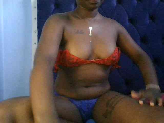 Sweetpussy22 webcam