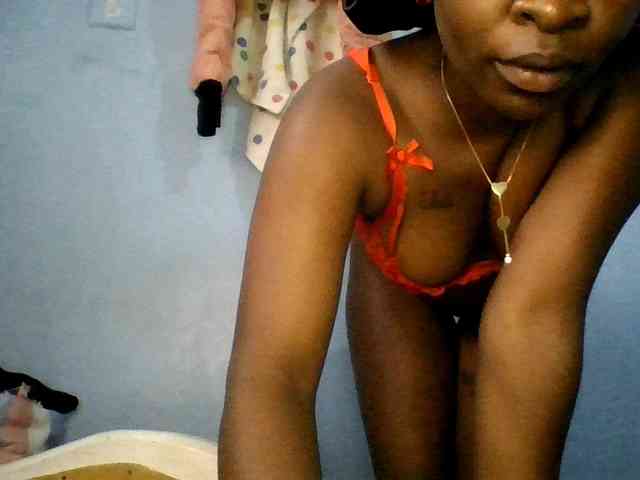 Sweetpussy22 webcam