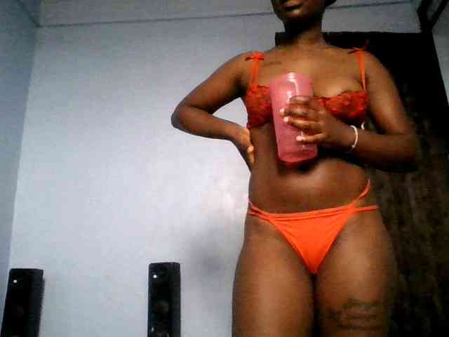 Sweetpussy22 webcam