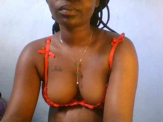 Sweetpussy22 webcam