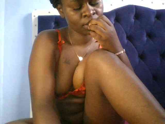 Sweetpussy22 webcam