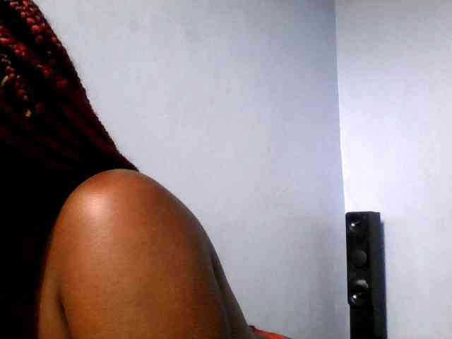 Sweetpussy22 webcam