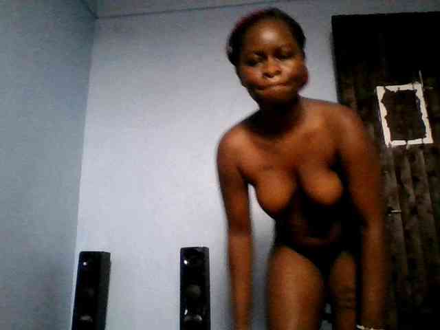 Sweetpussy22 webcam