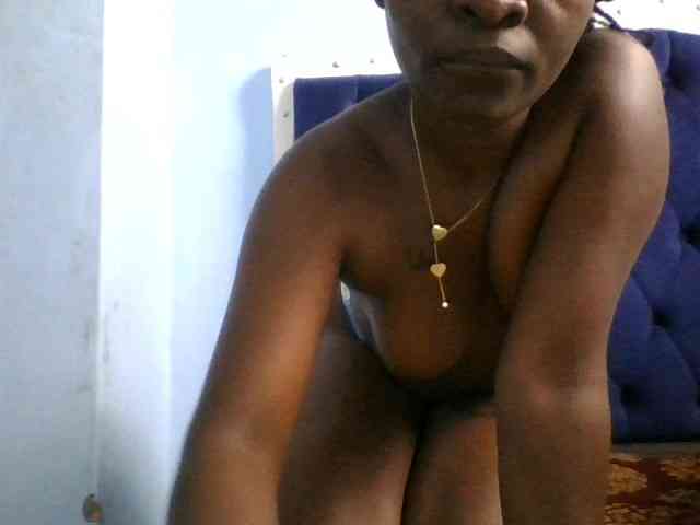 Sweetpussy22 webcam