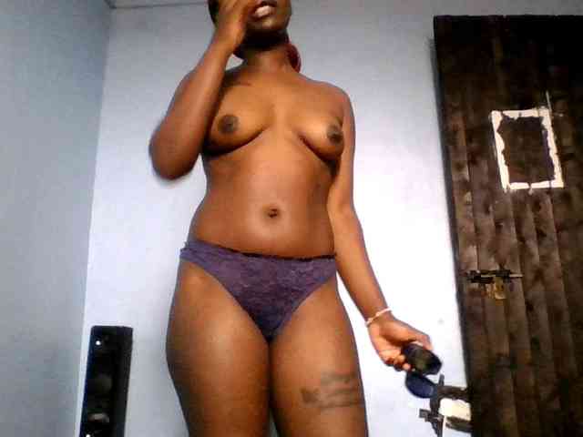 Sweetpussy22 Live Webcam on BongaCams