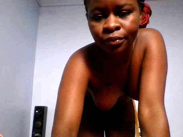 Model: Sweetpussy22