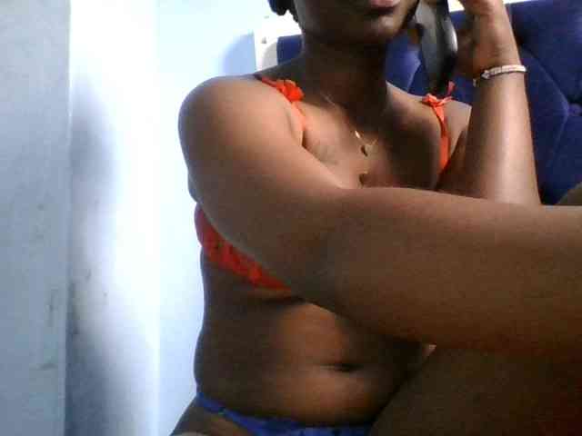 Sweetpussy22 webcam