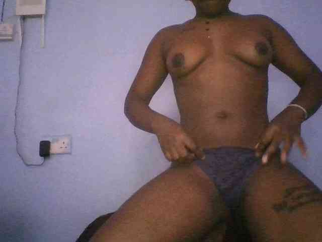 Sweetpussy22 webcam