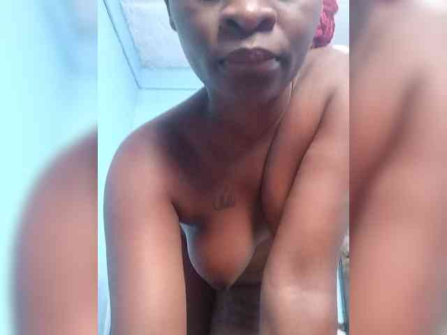 Sweetpussy22 webcam