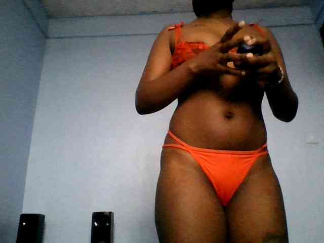 Sweetpussy22 webcam