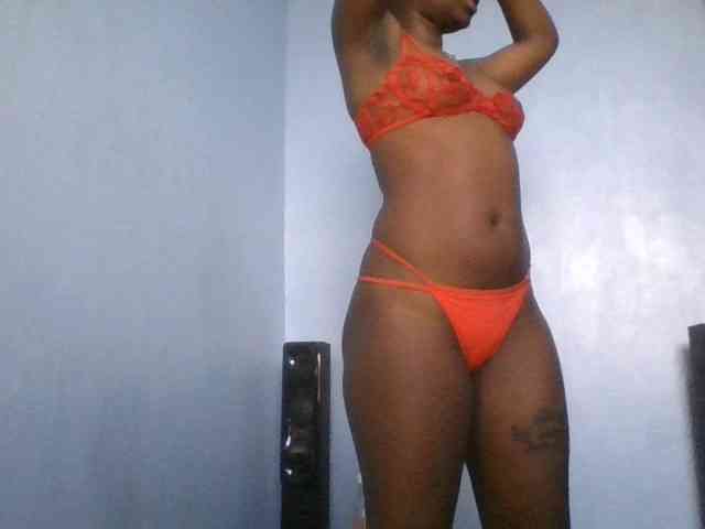 Sweetpussy22 webcam