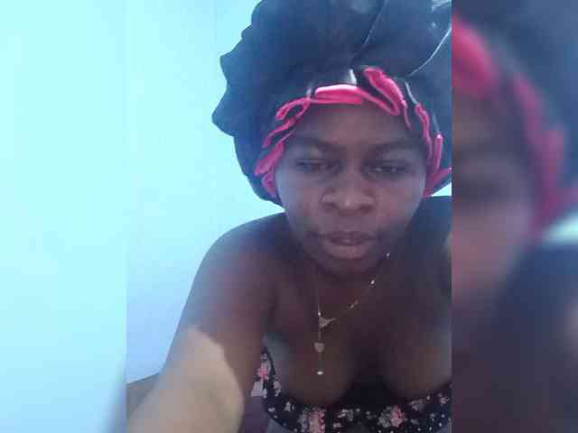 Sweetpussy22 webcam