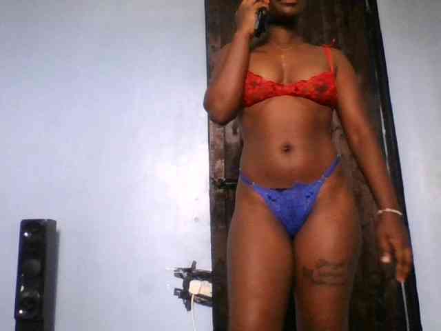 Sweetpussy22 webcam