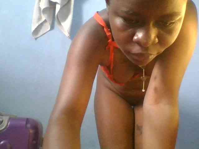 Sweetpussy22 webcam